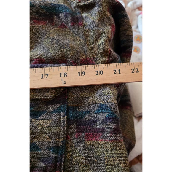 BBJ Los Angeles Aztec Print Knit Snap Cropped women's Jacket SIZE L Trendy - Picture 10 of 11